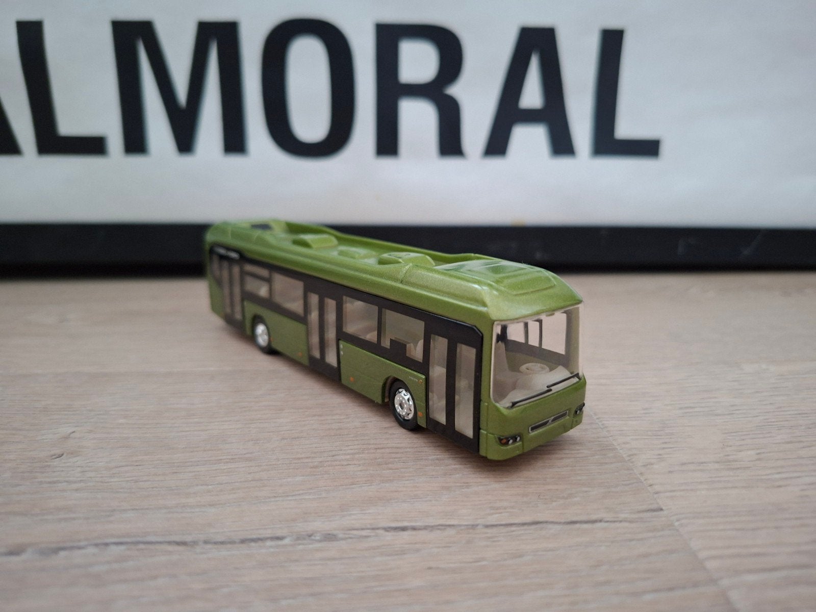 Hollandoto Volvo 7700 Hybrid demo, Ophalen of Verzenden, Zo goed als nieuw, Bus of Vrachtwagen, Overige merken