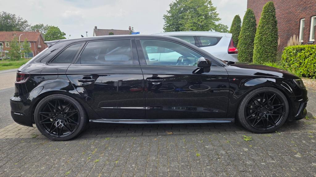 Audi A3 1.4 Sportback 2014 Blikvanger, zie omschrijving, Auto's, Audi, Zwart, 4 cilinders, 1210 kg, Leder en Stof