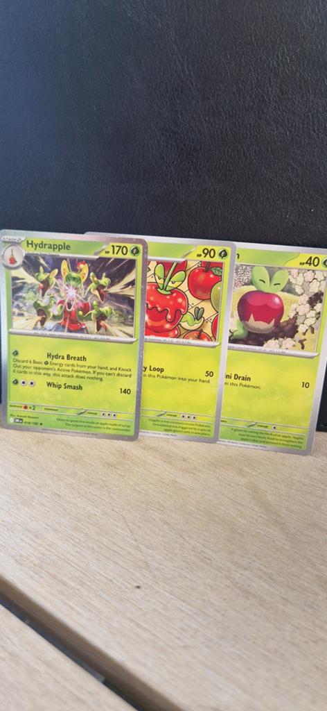 Pokémon Kaarten: Hydreigon, Appletun en Applin cosmo promo, Ophalen of Verzenden, Zo goed als nieuw, Meerdere kaarten