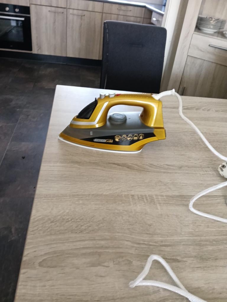 Te koop stoom stryk yzer, Ophalen of Verzenden