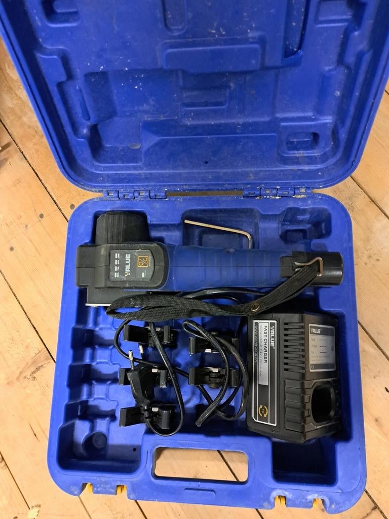 Value gereedschap in koffer, Ophalen