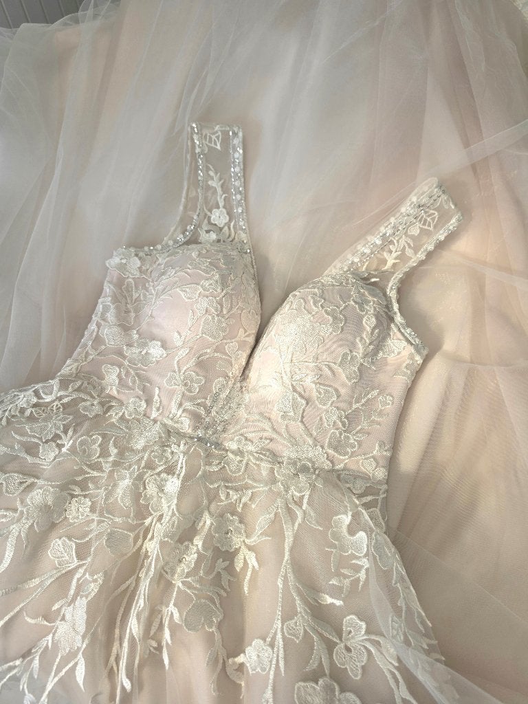 Trouwjurk, Kleding | Dames, Trouwkleding en Trouwaccessoires, Trouwjurk, Nieuw, Ophalen of Verzenden, Made in Ukraine