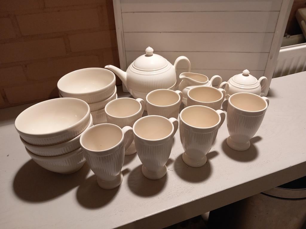 Wedgwood Windsor servies., Huis en Inrichting, Ophalen of Verzenden, Zo goed als nieuw, Overige stijlen, Porselein