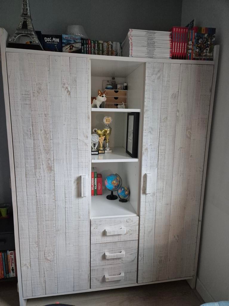 Kledingkast baby/kinderkamer. Natural white steigerhoutlook, Kinderen en Baby's, Kinderkamer | Complete kinderkamers, Ophalen