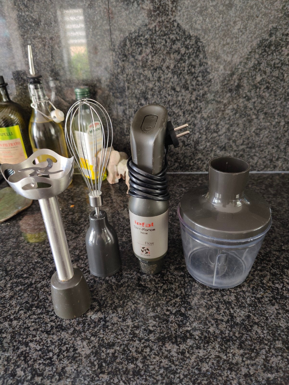 Tefal Slim Force 700W Staafmixer met Garde en Hakmolen, Minder dan 1 liter, Ophalen of Verzenden, Zo goed als nieuw, 2 snelheden