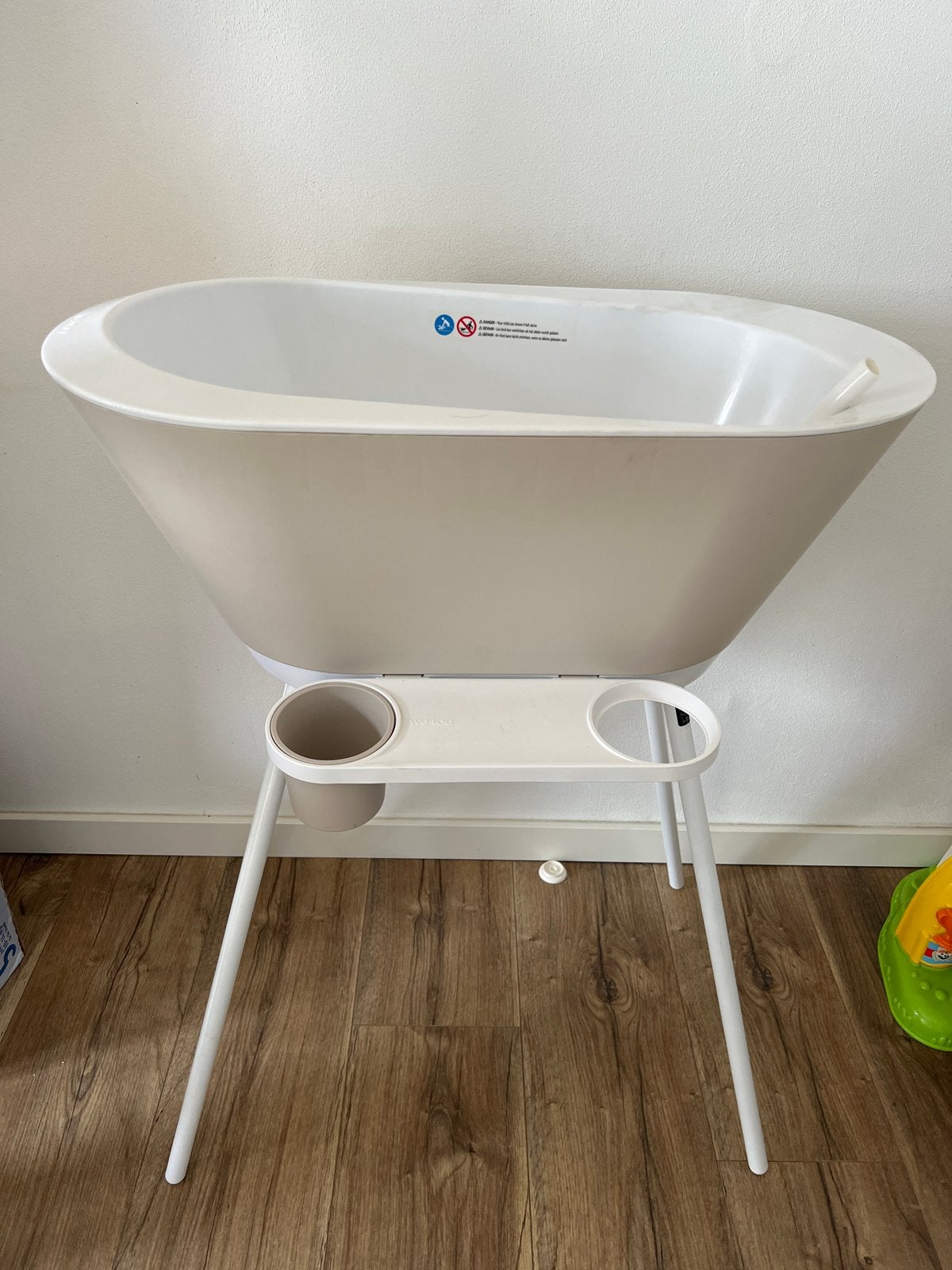 WeToo Babybadje compleet met afvoer en standaard, Ophalen, Gebruikt, Badje, Overige merken