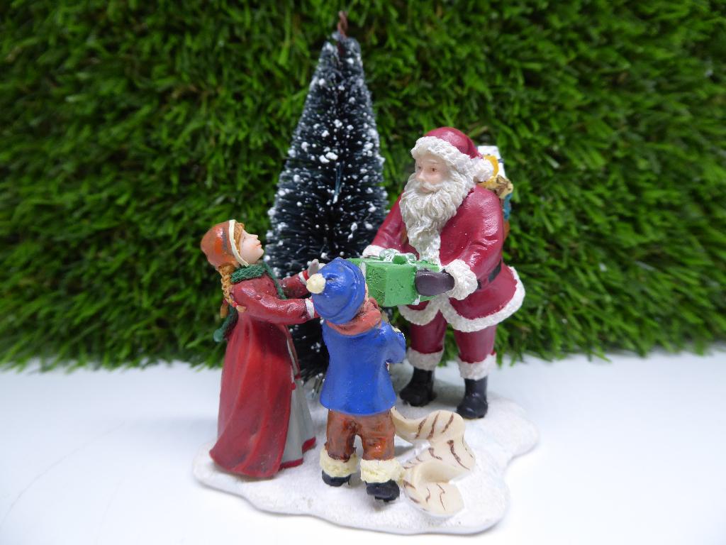 Luville Item - Santa,s gifts -  603024 - Ik ruim op, Ophalen of Verzenden, Zo goed als nieuw