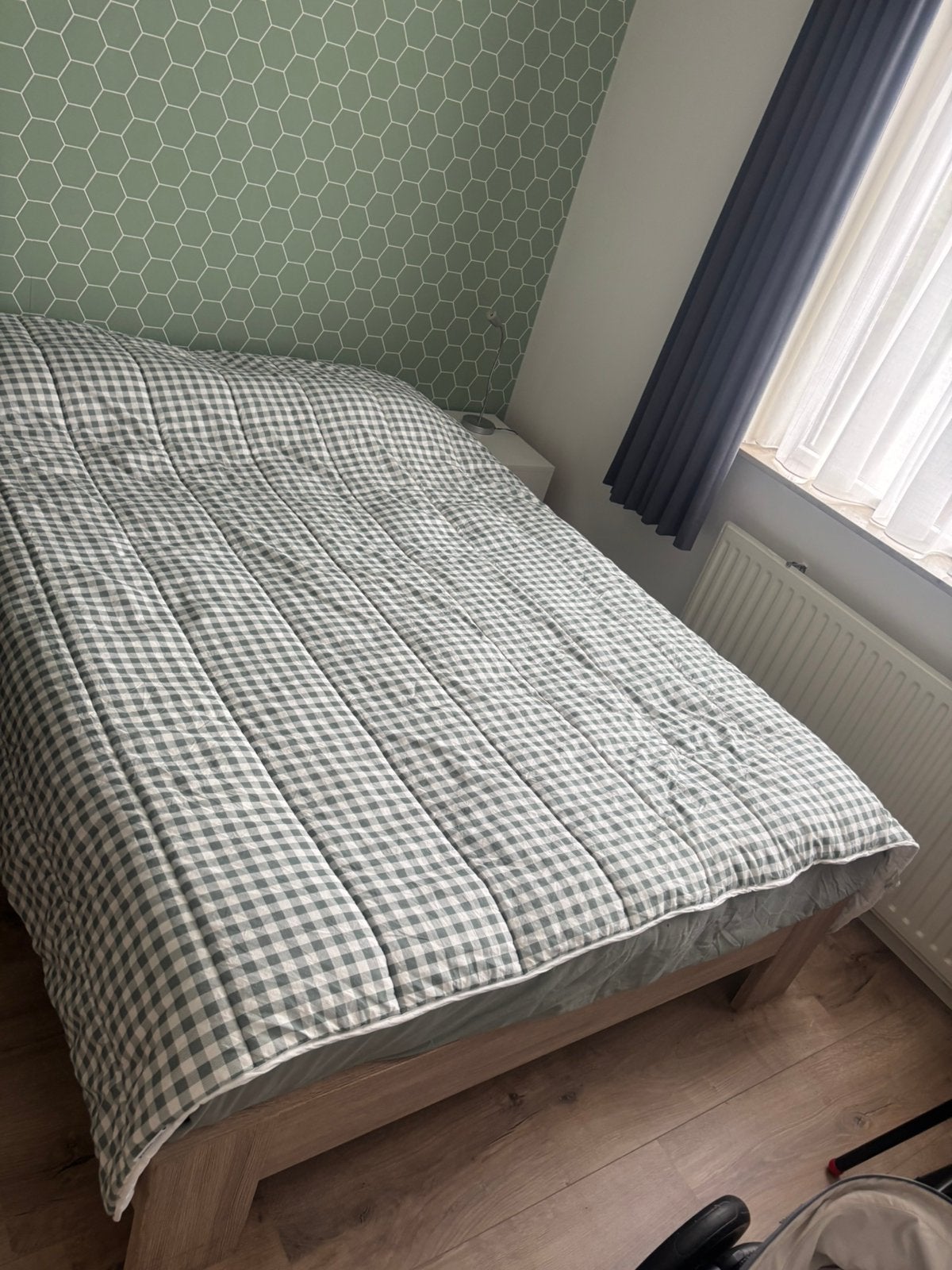2 persoons bed 14/200 in zeer nette schone staat, Ophalen, Overige kleuren, Tweepersoons, 140 cm