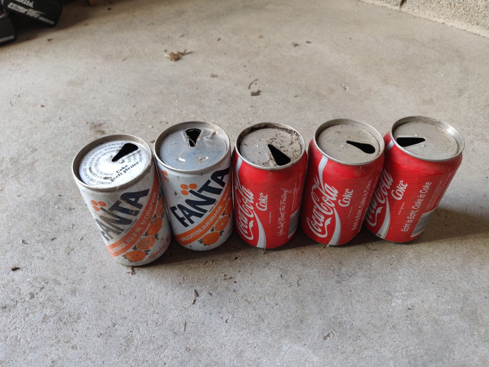 3 Coca Cola en 2 fanta blijken uit de jaren 80, Verzamelen, Ophalen, Overige