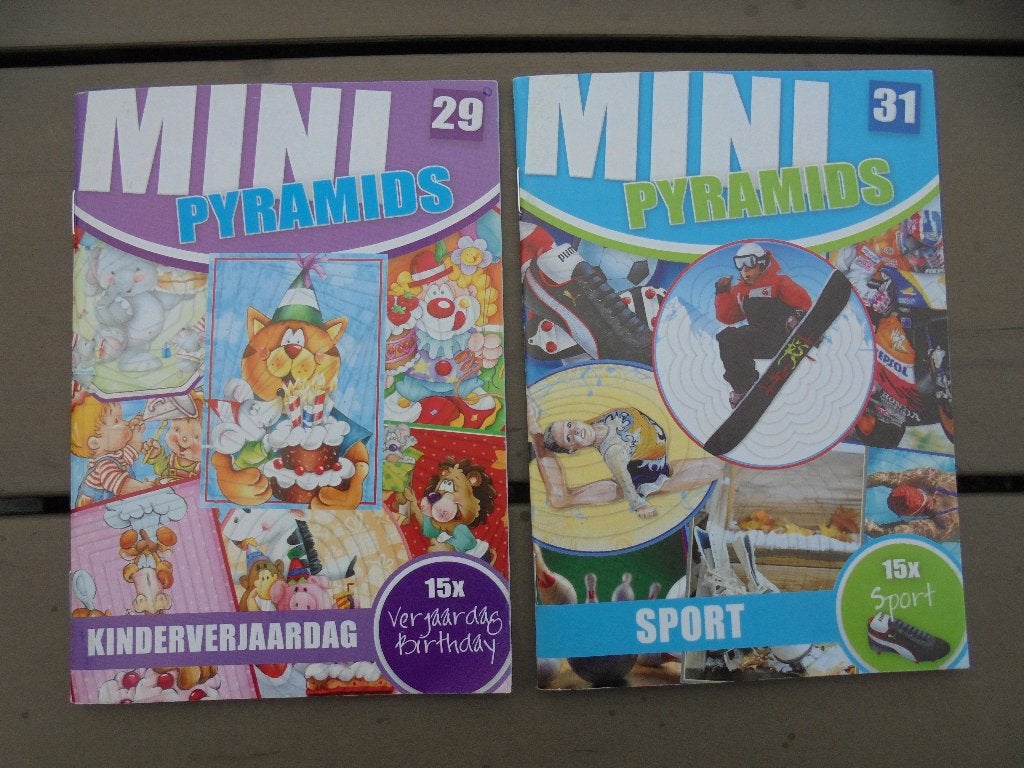 2 stuks mini boekjes, Ophalen of Verzenden, Zo goed als nieuw, Overige thema's, Overige typen