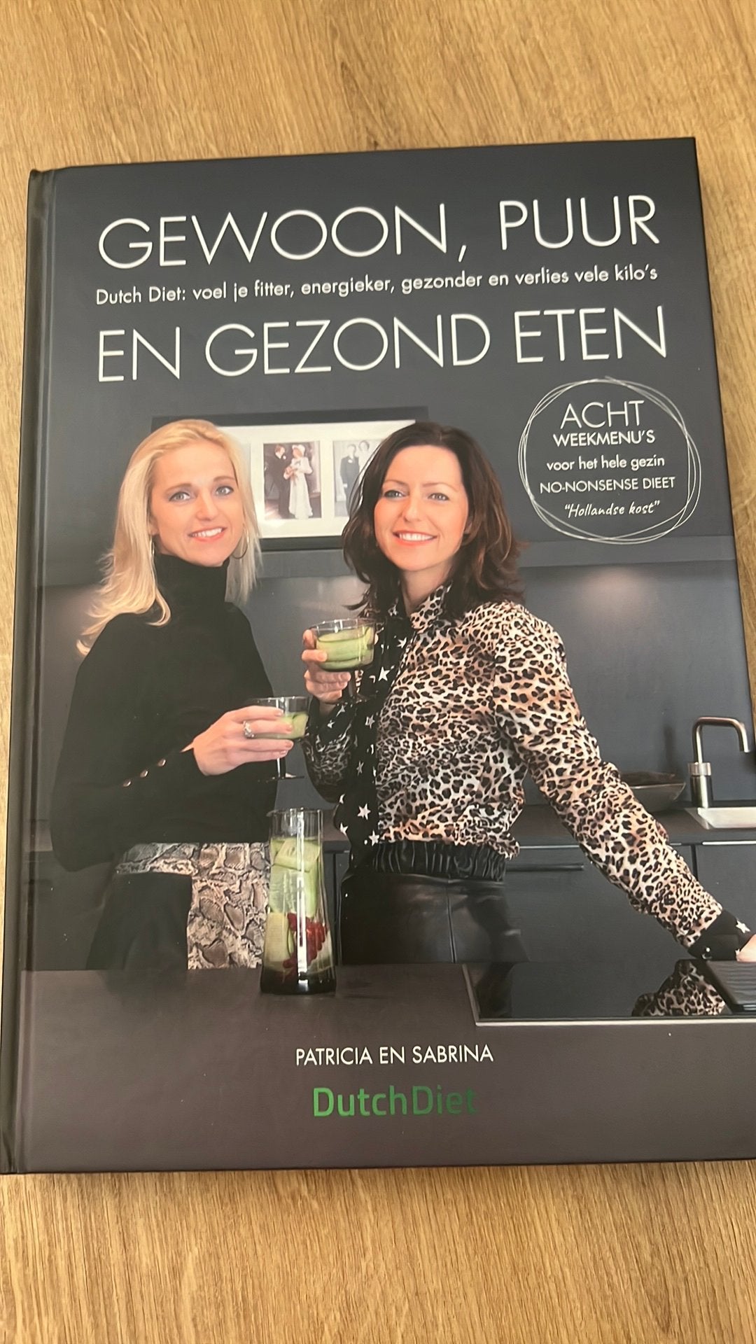 Dutch diet gewoon puur en gezond eten, Boeken, Ophalen of Verzenden, Zo goed als nieuw