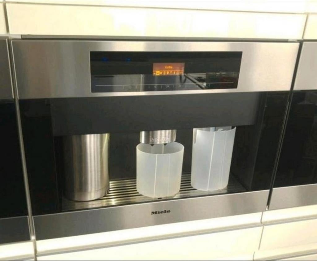 Koffiemachine van miele cva5065, Afneembaar waterreservoir, Gebruikt, Koffiemachine, 2 tot 4 kopjes