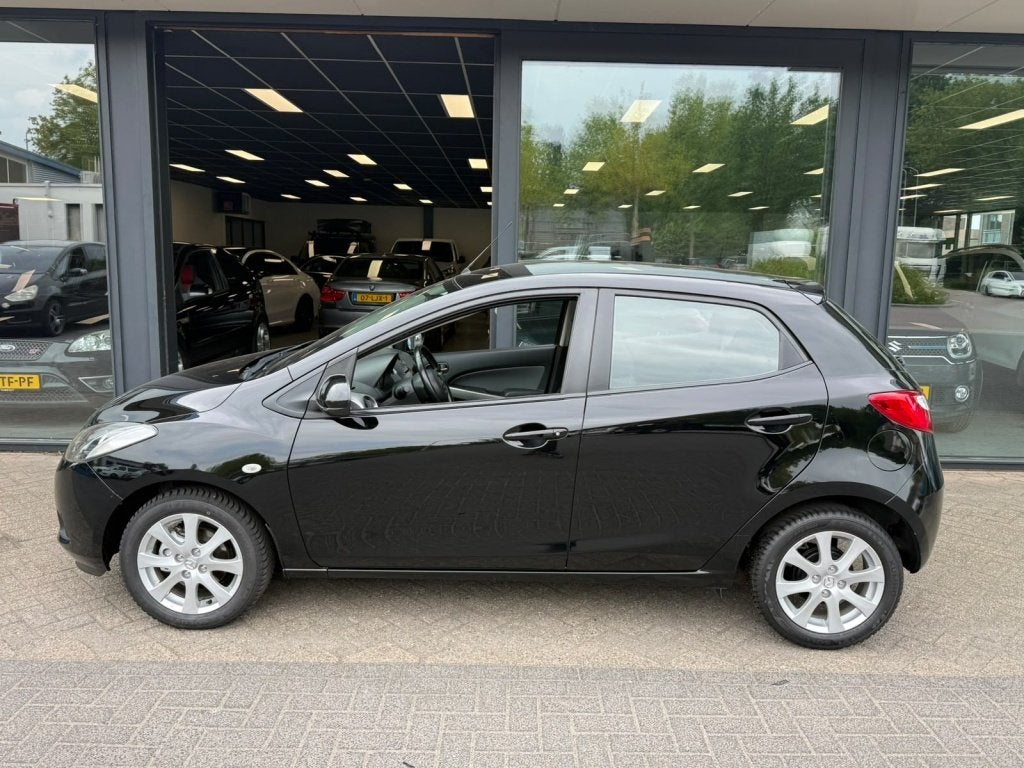 Mazda 2 1.3hp S-VT Executive Clima 5 deurs. 100% onderhouden, Auto's, Mazda, Voorwielaandrijving, 86 pk, Gebruikt, 4 cilinders
