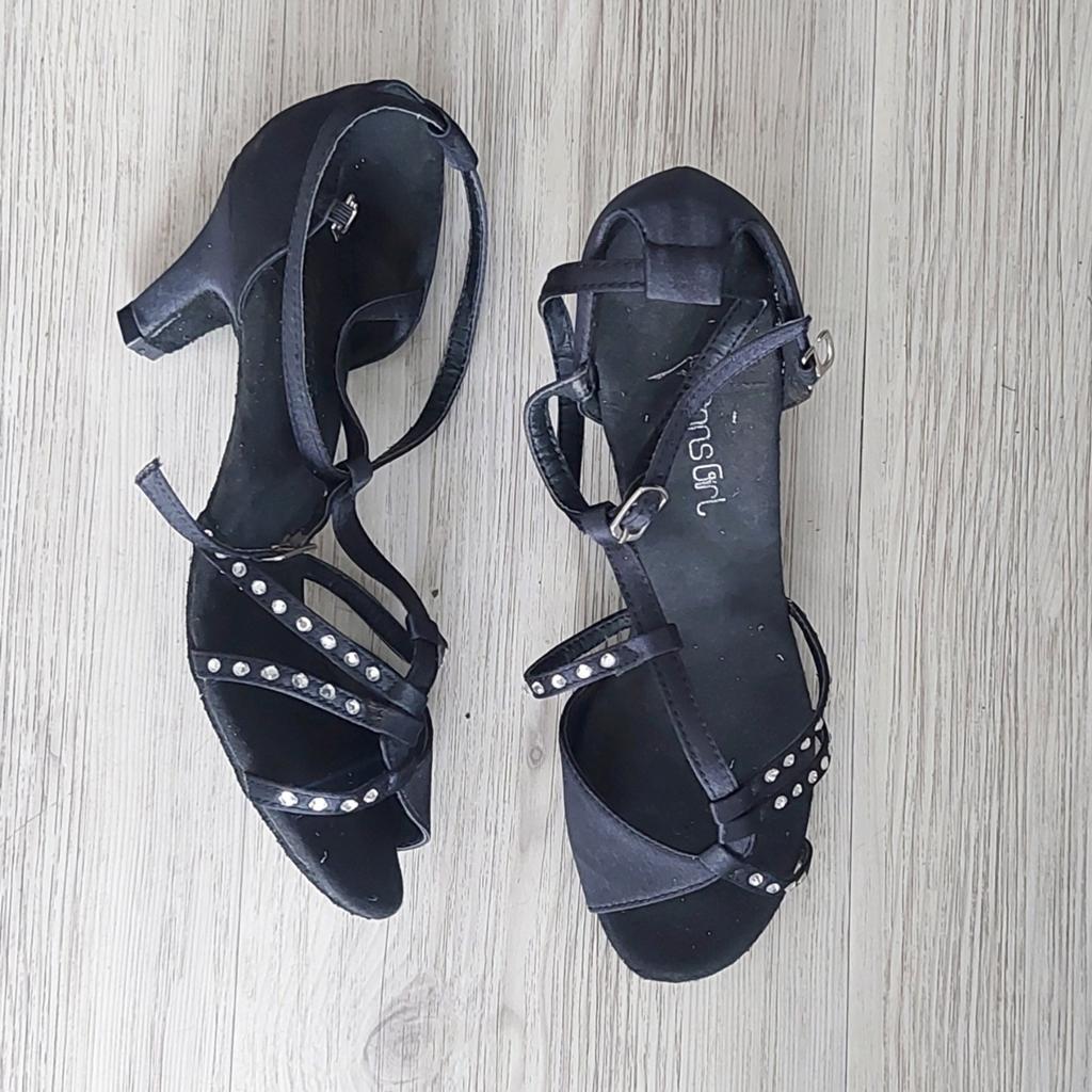 Nieuwe dansschoenen maat 37, Sport en Fitness, Dansen, Ophalen of Verzenden, Nieuw, Schoenen