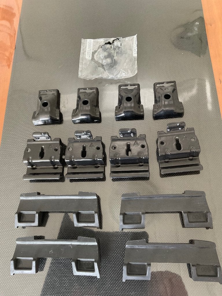 Thule kit 186007 voor Thule Wingbar Edge dakdragers BMW, Ophalen of Verzenden, Zo goed als nieuw