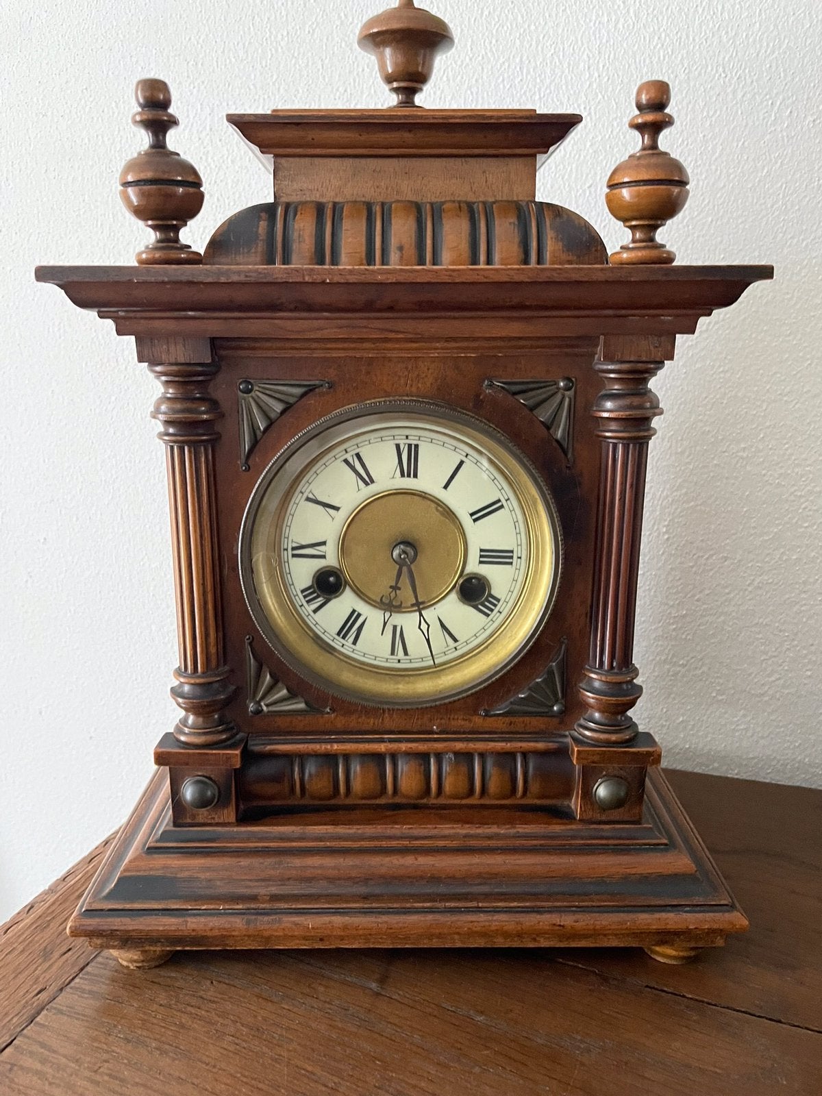 Tafel klokje, Ophalen