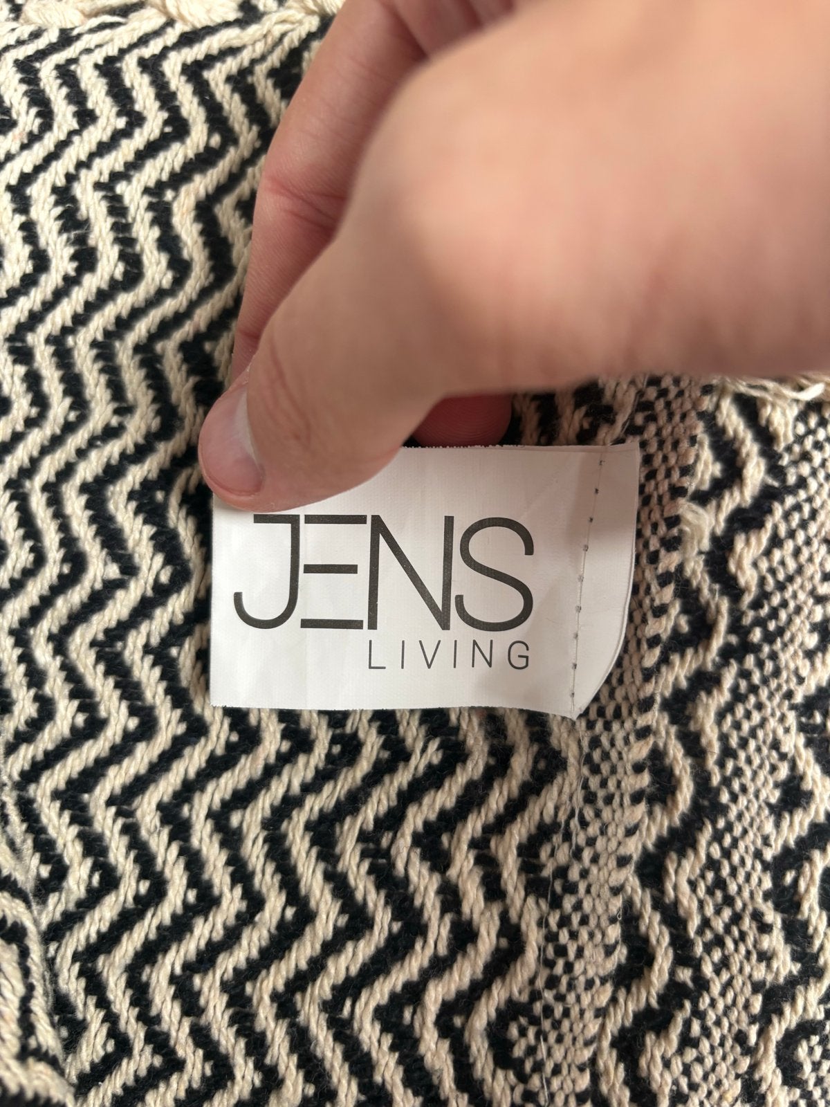 Jens Living Vloerkleed Zwart/Wit Chevron Patroon 130x180cm, 100 tot 150 cm, Zwart, Ophalen of Verzenden, Zo goed als nieuw