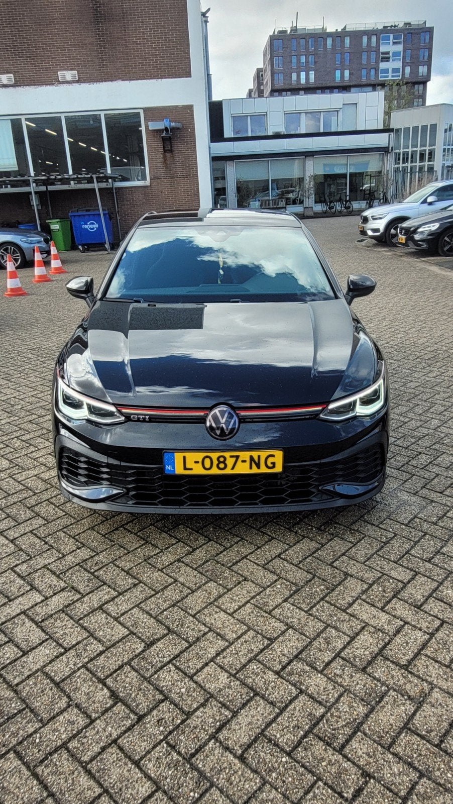 Volkswagen Golf 2.0 TSI OPF 221KW Dsg7 2021 Zwart, 4 cilinders, 1984 cc, Zwart, 14 km/l