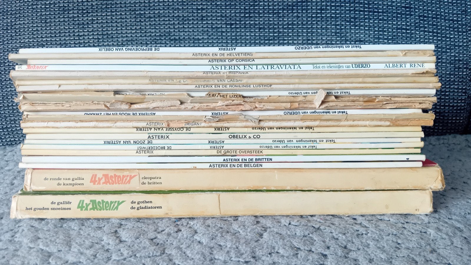 Grote collectie Asterix en Obelix stripboeken, Boeken, Meerdere stripboeken, Ophalen of Verzenden, Gelezen, René Goscinny en Albert Uderzo