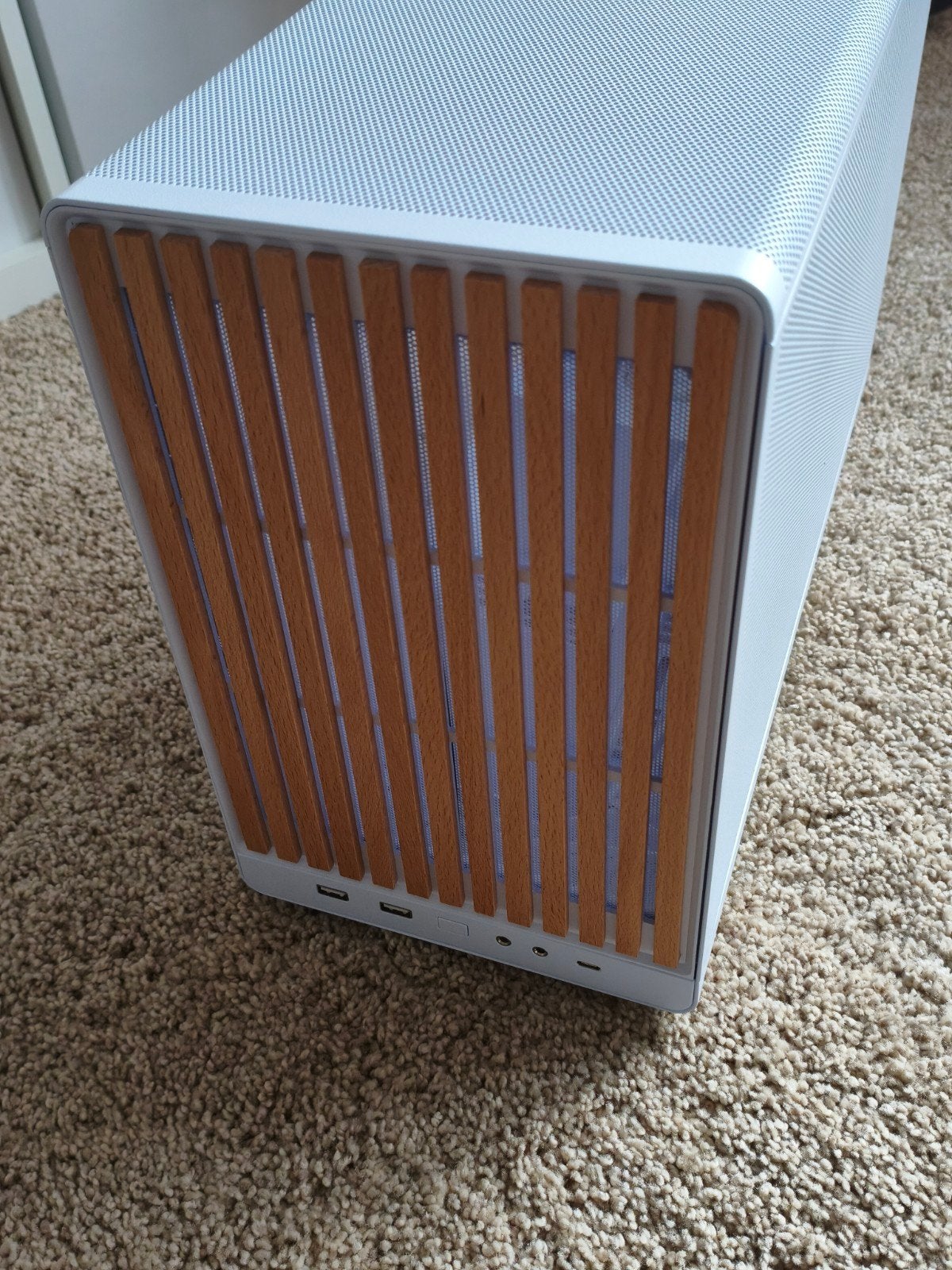 Lian Li A3-mATX Wood Edition White, Ophalen, Zo goed als nieuw
