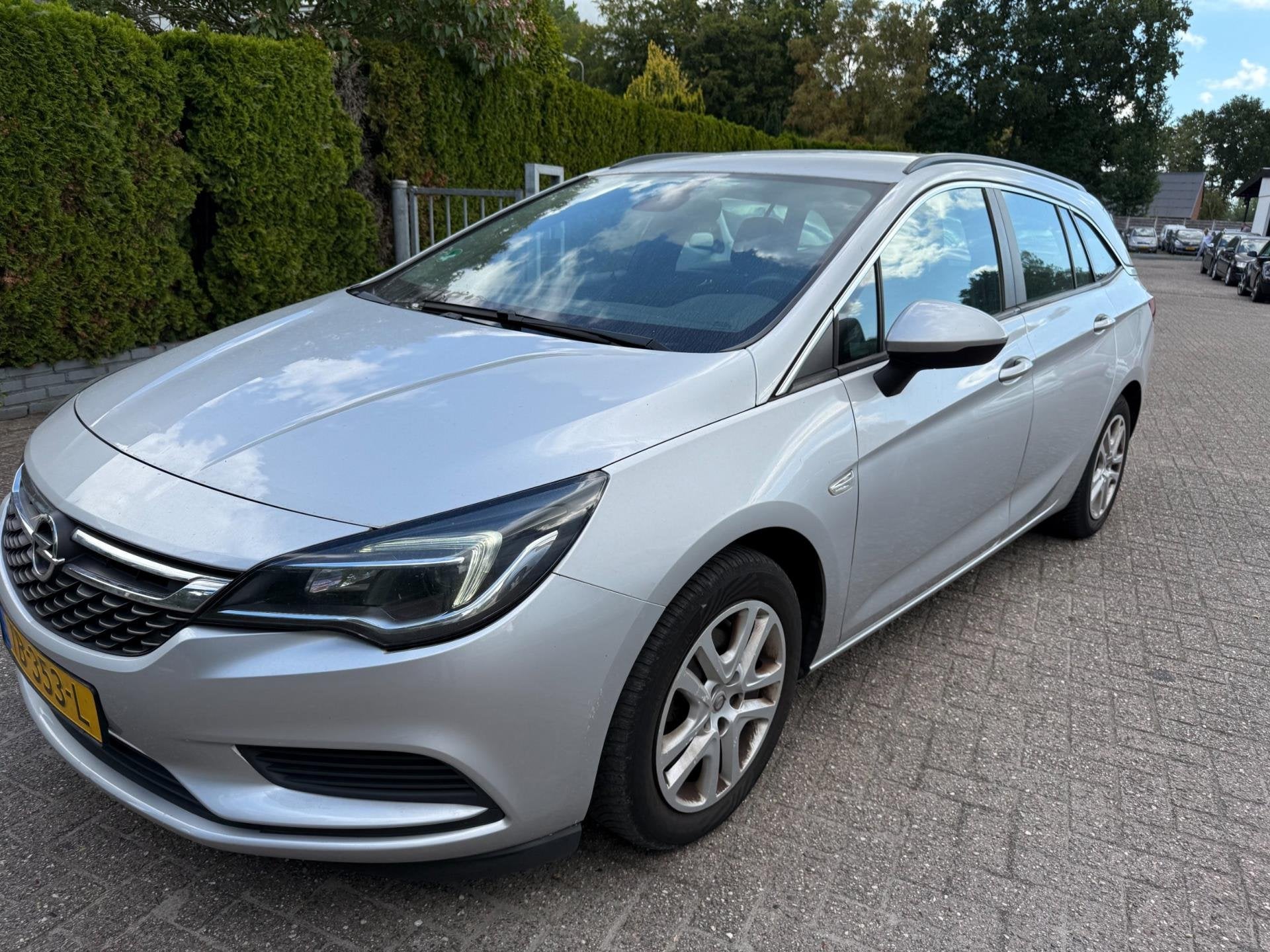 Opel Astra Sports Tourer 1.6 CDTI Business+ ECC NAVI APPLE C, Auto's, Opel, Voorwielaandrijving, Parkeersensor, Stof, Gebruikt
