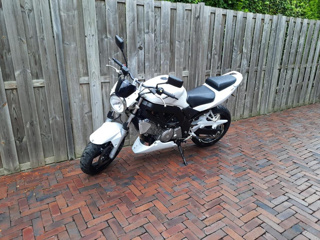 Suzuki SV 650 - Sportieve Naked Bike, Motoren, Motoren | Suzuki, Particulier, Naked bike, 2 cilinders, Ophalen