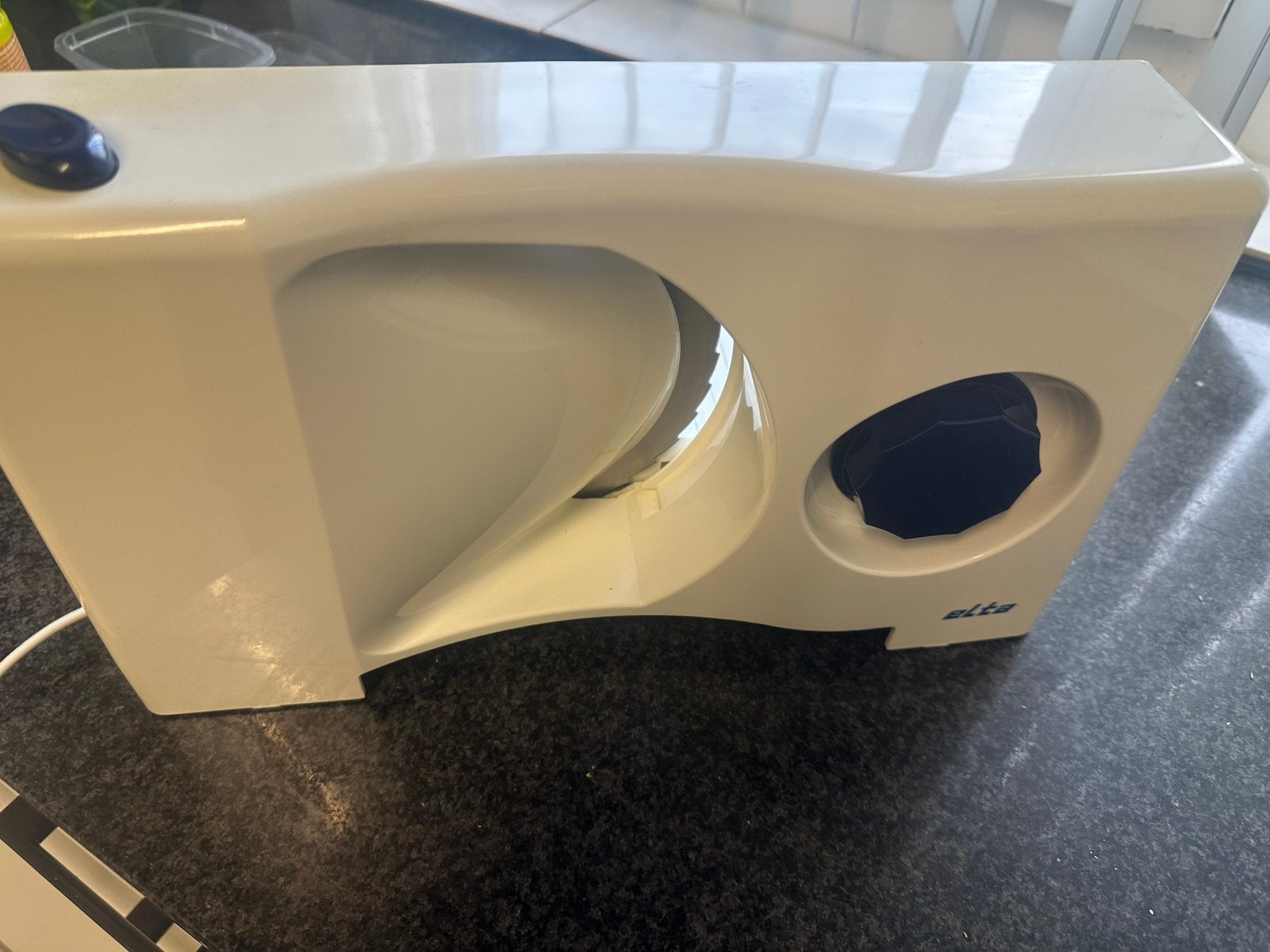 Te koop kaas/worst beleg snijmachine, Ophalen, Kunststof, Zo goed als nieuw, Snijmachine