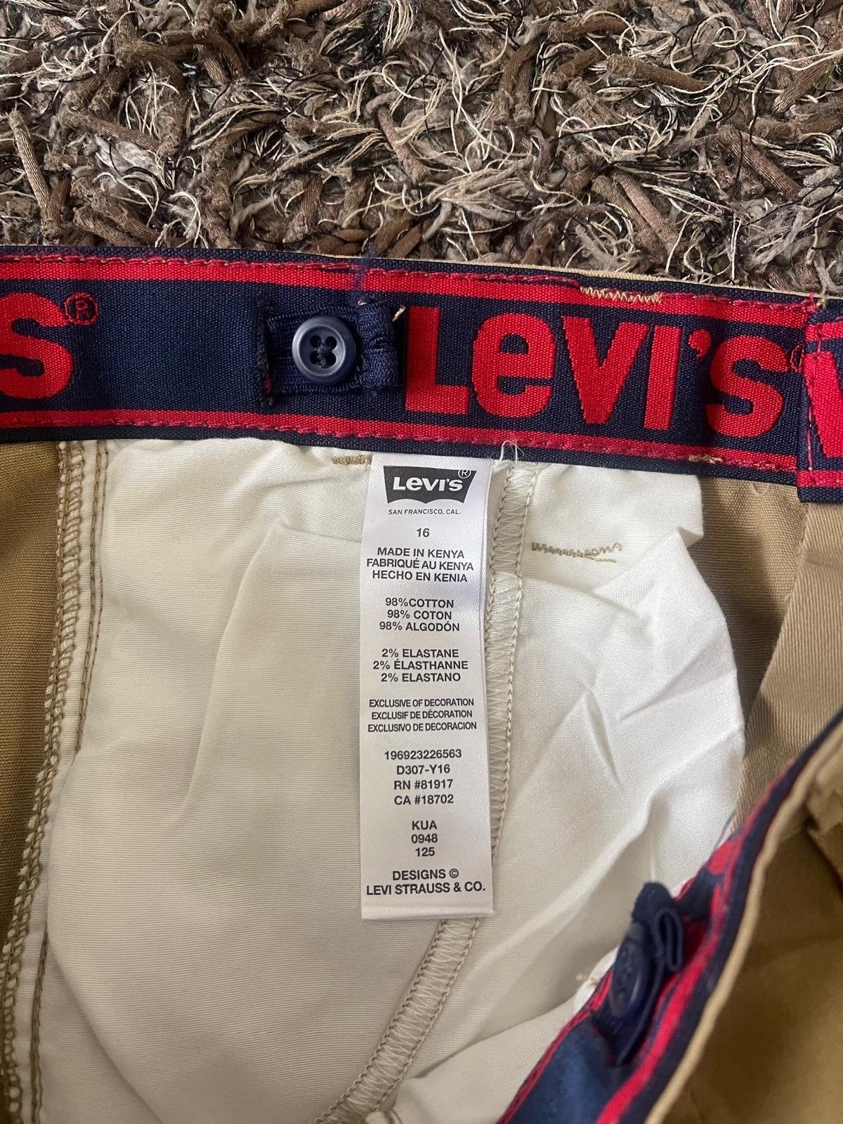 Nieuwe Lee korte broek maat 14/15 jaar (label 16), Ophalen of Verzenden, Zo goed als nieuw, Maat 46 (S) of kleiner