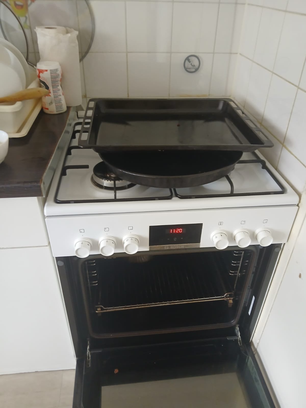 Fornuis Bosch, Ophalen, 4 kookzones, Zo goed als nieuw, Gas