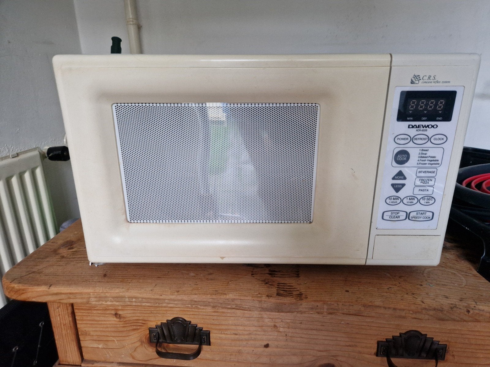Daewoo Magnetron - Compact en Functioneel, Ophalen, Gebruikt, Minder dan 45 cm, Magnetron