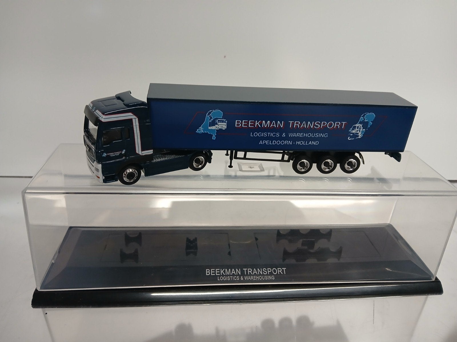 M.A.N. " Beekman transport " 1:87, Ophalen of Verzenden, Bus of Vrachtwagen, Schuco