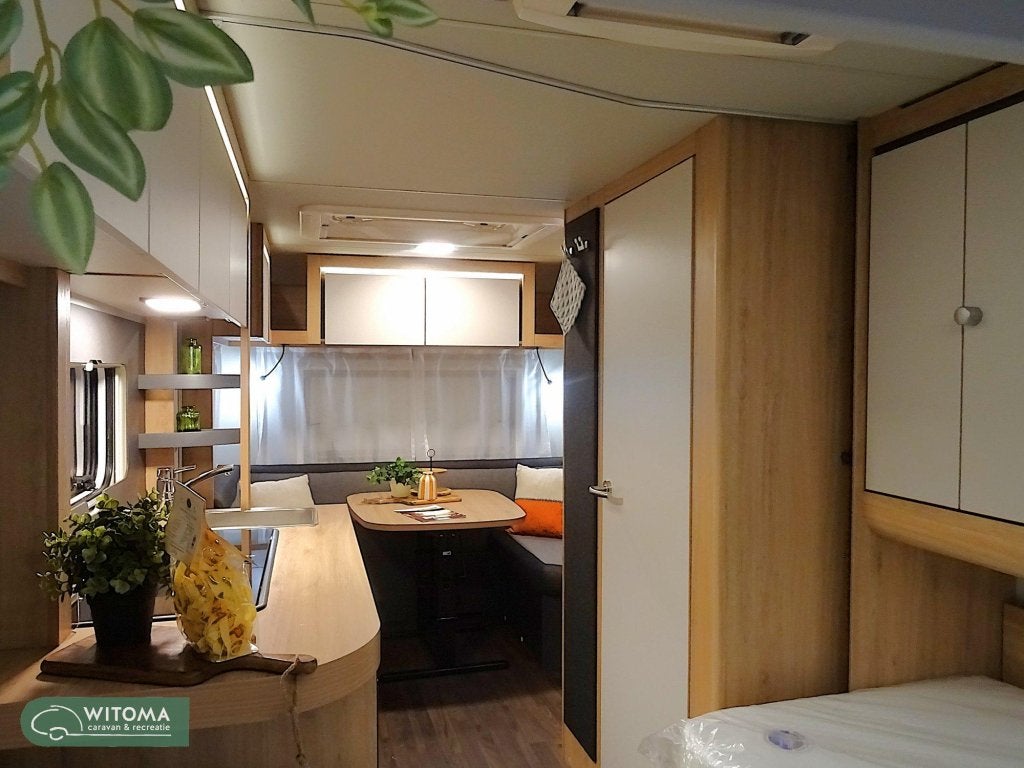 Knaus Sport Platinum 460 EU platium selection 2027, Standaardzit, Bedrijf, Serviceluik, 5 tot 6 meter