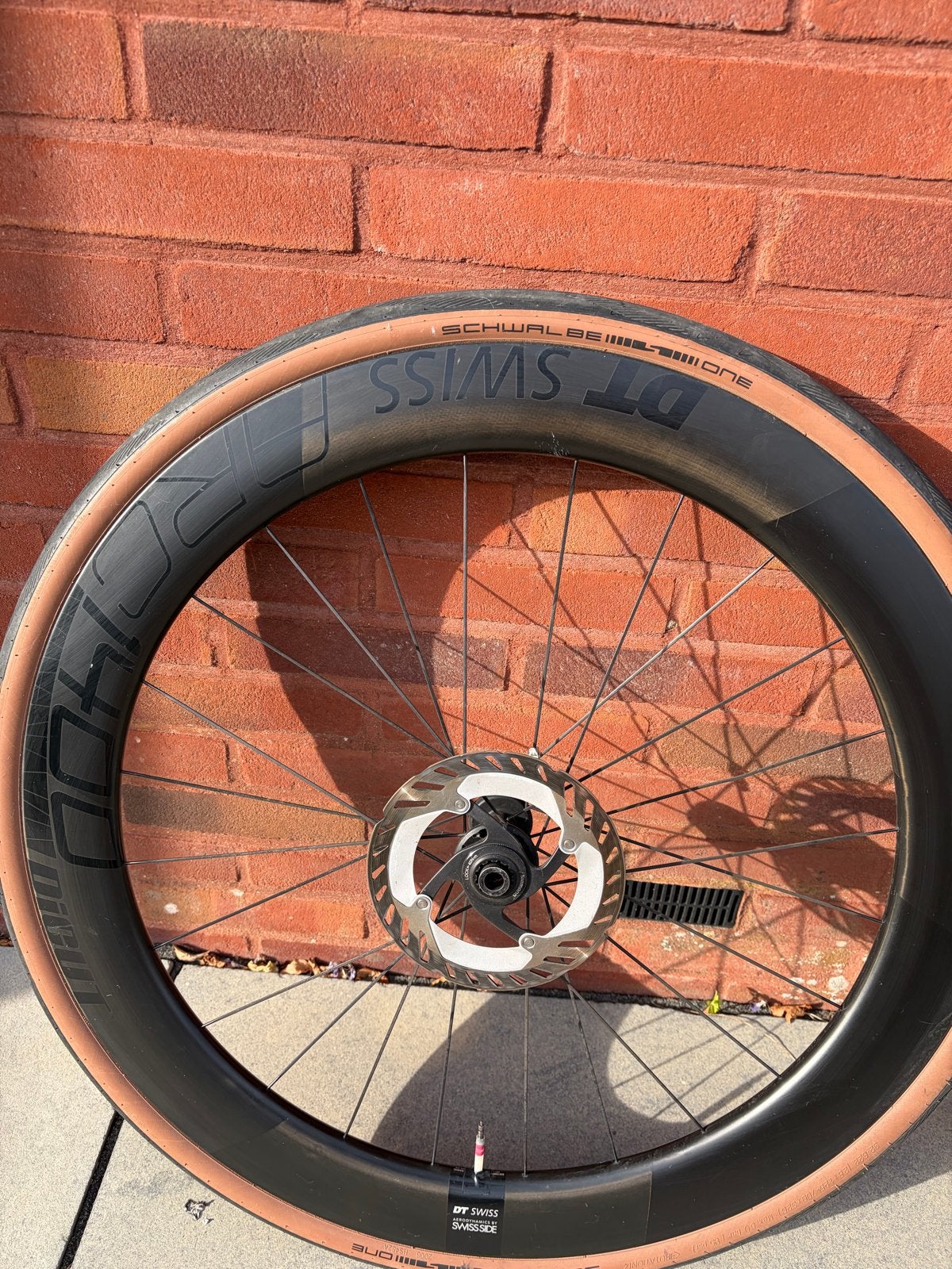 DT Swiss Arc 1400 60mm carbon wielset, Zo goed als nieuw, Racefiets, Carbon, Ophalen