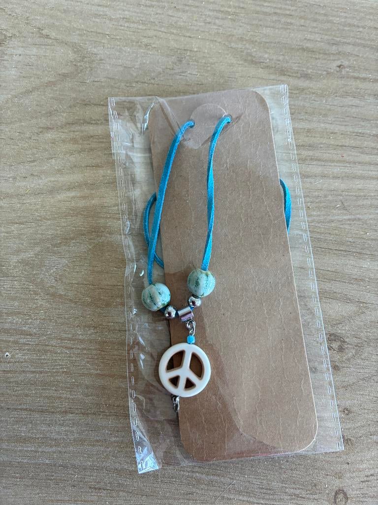 Stoere handgemaakte peace ketting - Blauw, Blauw, Nieuw, Ophalen of Verzenden, Overige materialen