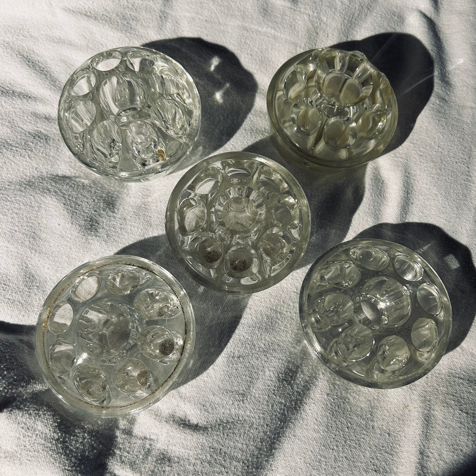 5 x Vintage Flower Frog Pique Fleurs bloemensteker pr.p.stuk, Ophalen of Verzenden