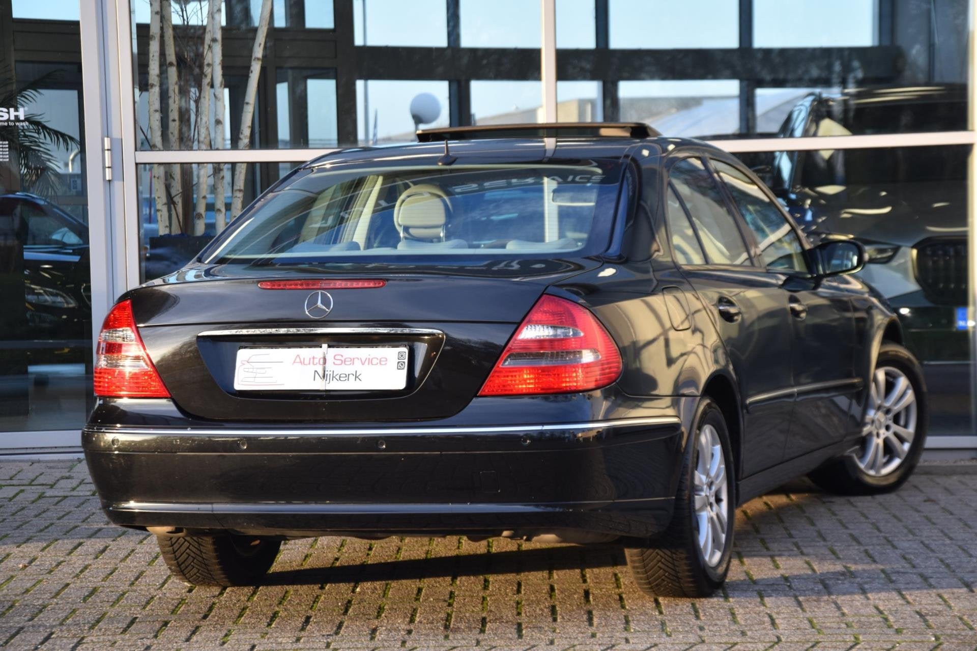 Mercedes-Benz E-klasse E350 Elegance Aut. | Youngtimer | Led, Auto's, Mercedes-Benz, Automaat, Achterwielaandrijving, Gebruikt