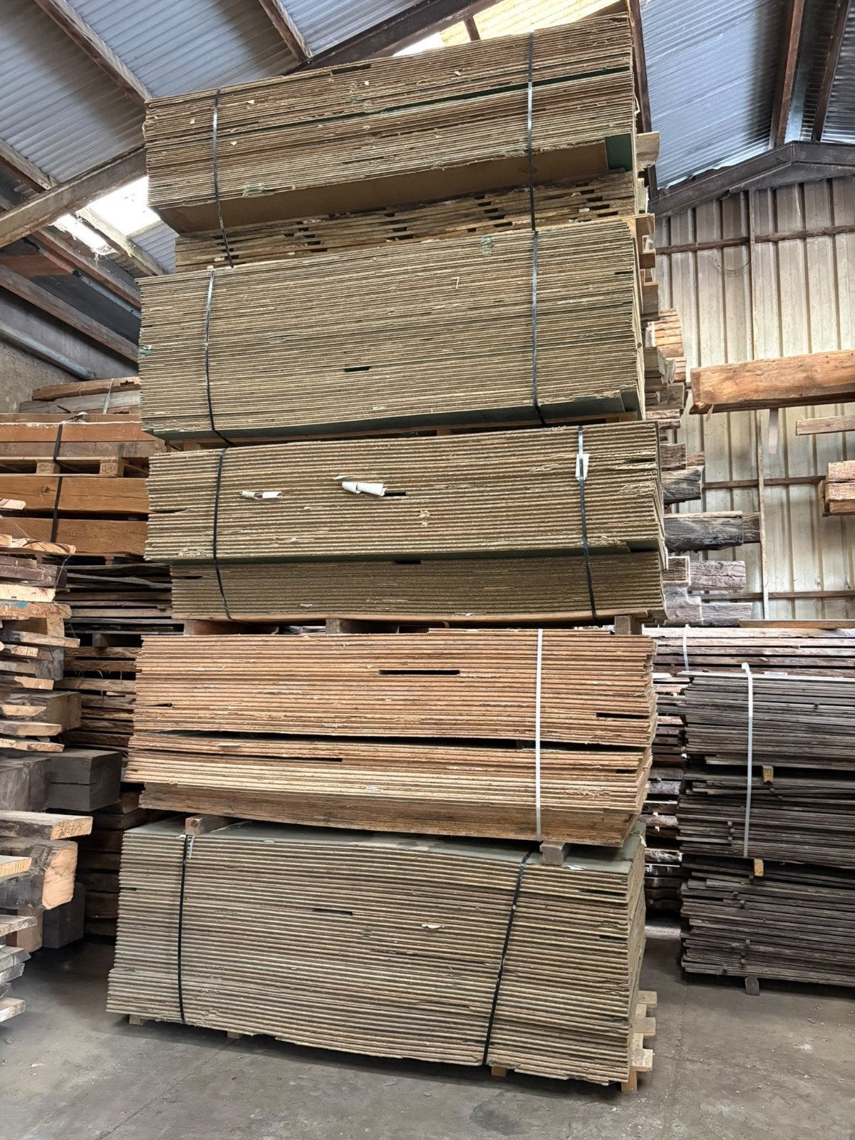 Gebruikte spaanplaten | 122 x 244 cm | 18 mm | watervast, Overige materialen, Gebruikt, Minder dan 20 mm, Info@woodfarm.nl