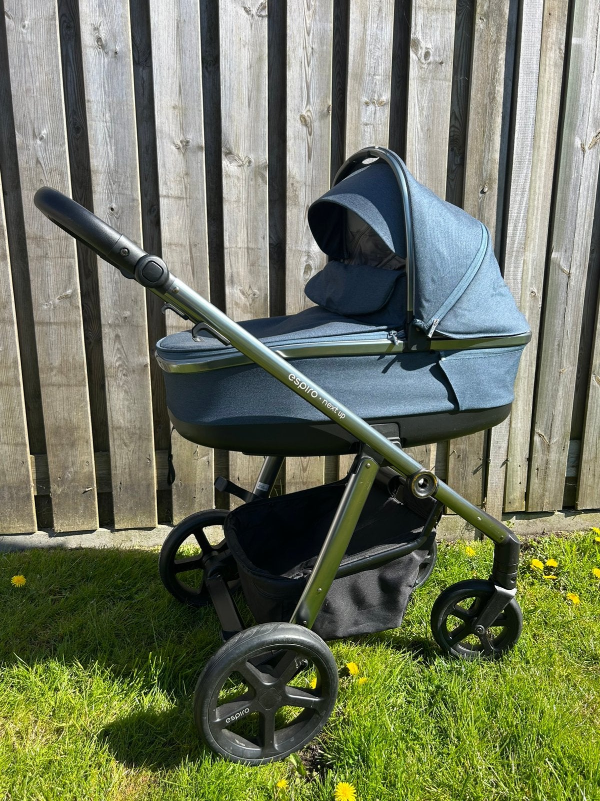 Mooie en nette kinderwagen Espiro, Ophalen, Gebruikt, Combiwagen, Overige merken