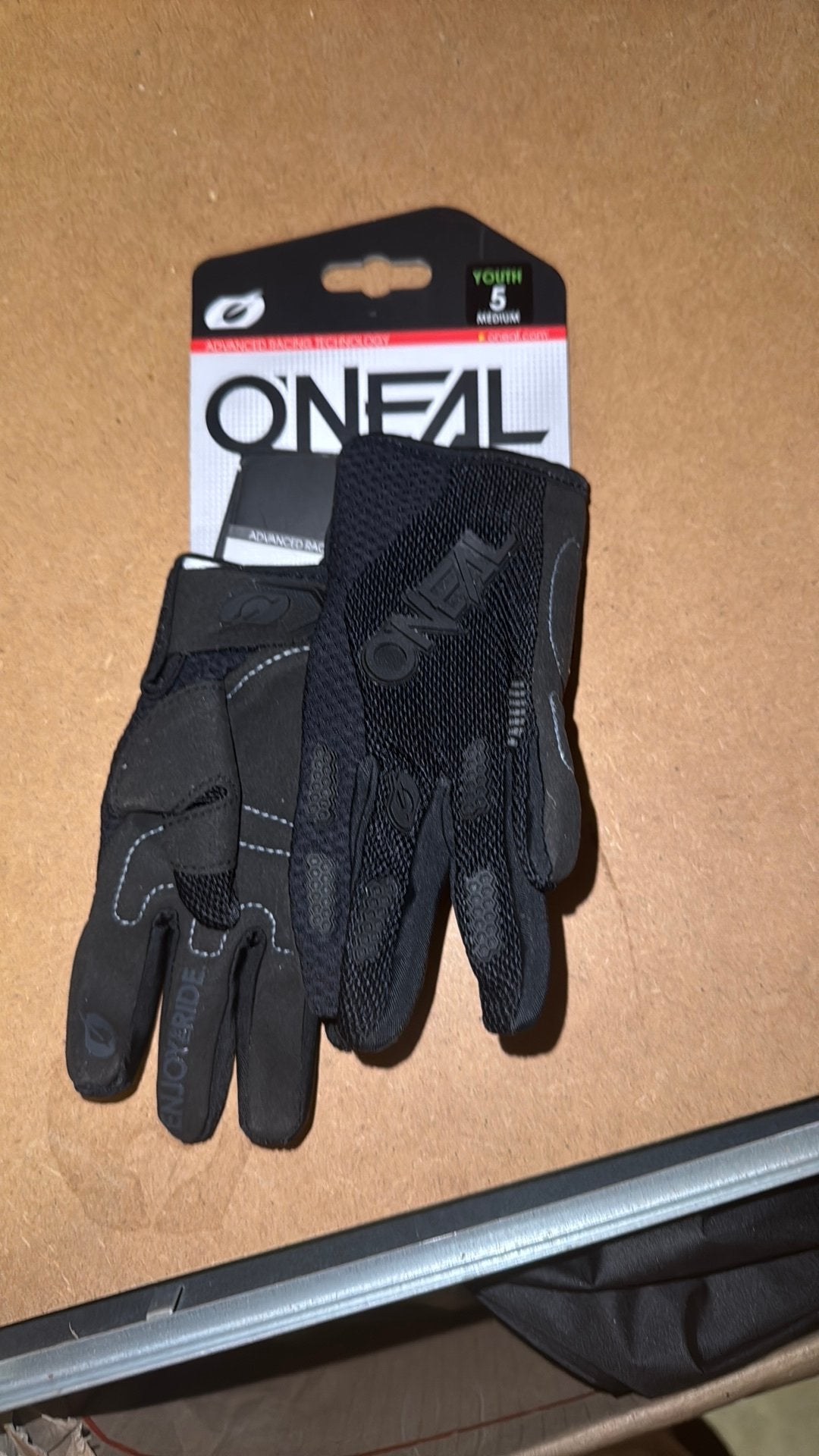 Crosswantjes Oneal, Motoren, Ophalen, Nieuw met kaartje