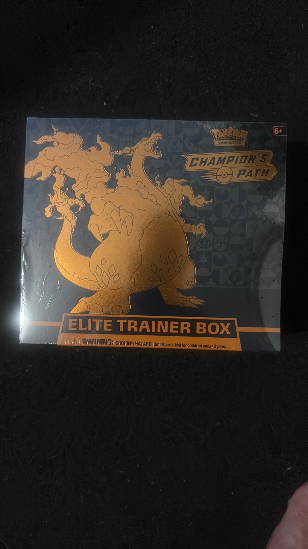 etb pokemon, Alle leeftijden, Ophalen, Zo goed als nieuw, Oorlog of Misdaad
