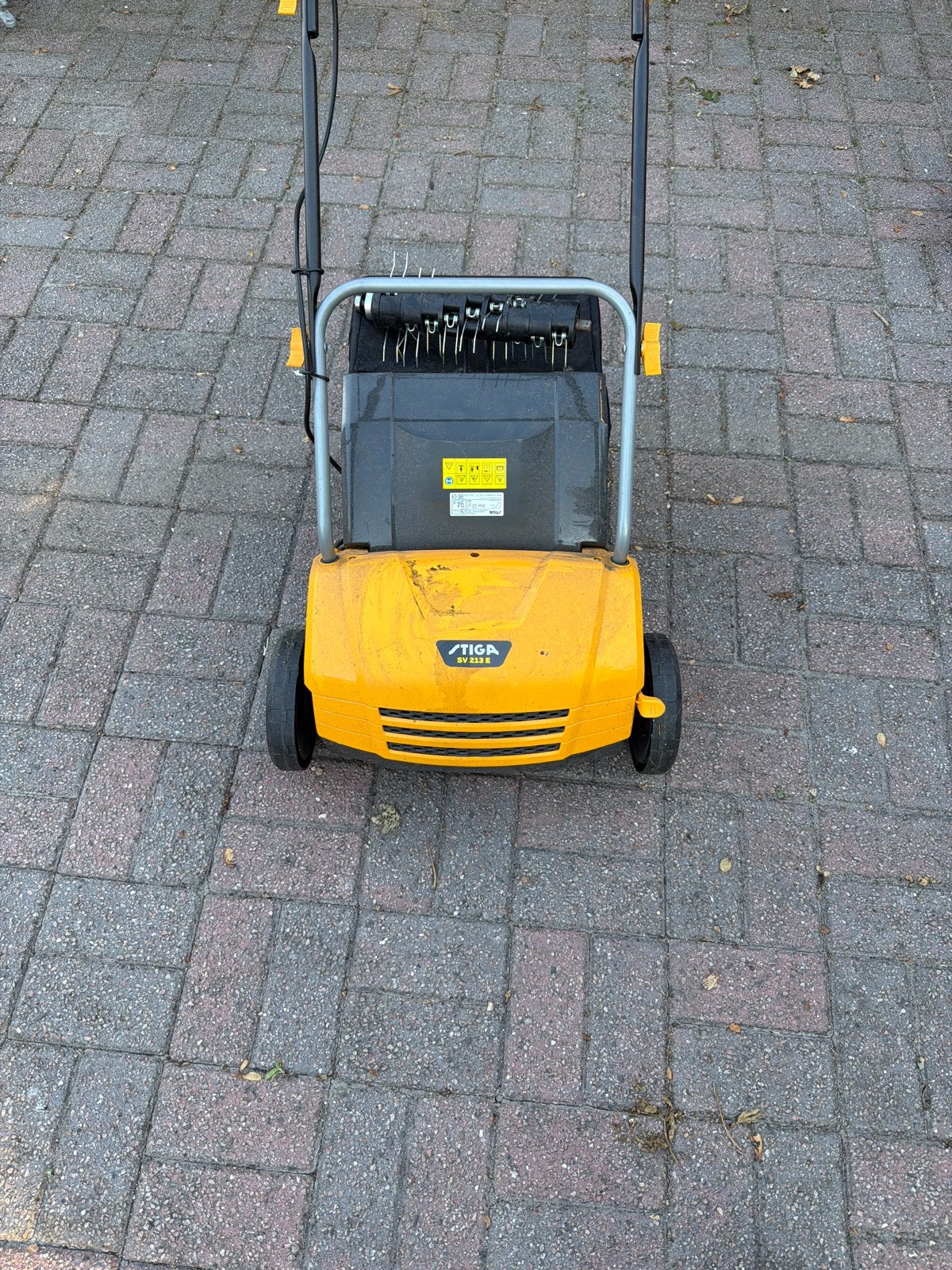 Stiga SV 415 E Verticuteermachine - Elektrisch, Tuin en Terras, Ophalen, Gebruikt, Elektrisch
