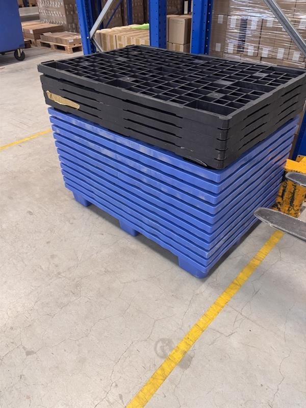 plastic pallets, Doe-het-zelf en Verbouw, Ophalen, Gebruikt, 100 cm of meer, 60 cm of meer