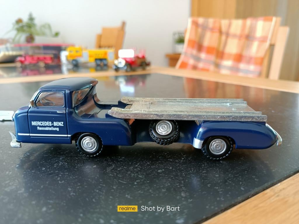 MERCEDES BENZ RACEWAGEN TRANSPORT LE MANS CONRAD, Hobby en Vrije tijd, Modelauto's | 1:50, Ophalen of Verzenden, Nieuw, Bus of Vrachtwagen