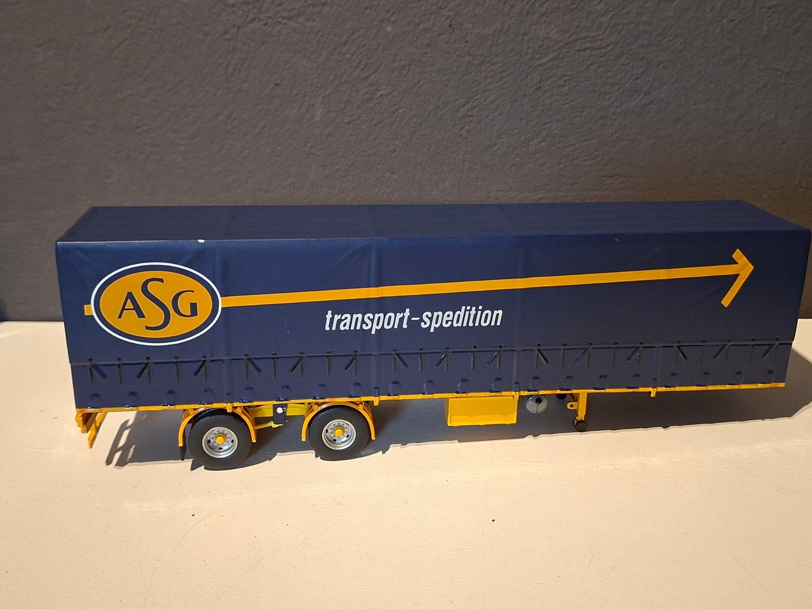 Tekno Asg, Hobby en Vrije tijd, Ophalen of Verzenden, Zo goed als nieuw, Bus of Vrachtwagen, Tekno