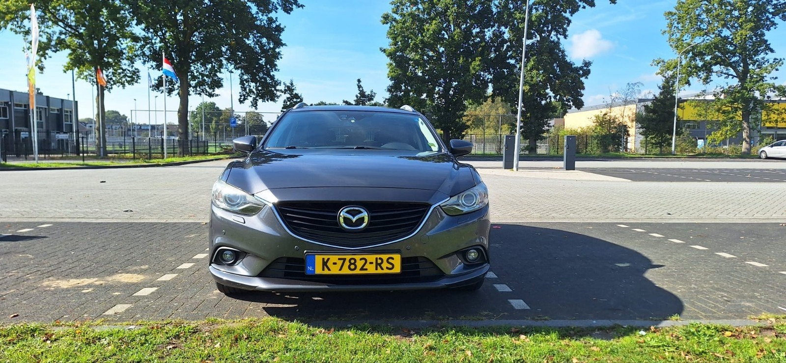 Mazda 6 2.5 141KW Sportbreak Aut6 2014 Grijs, Dealer onderhouden, Leder, Stationwagon, Particulier