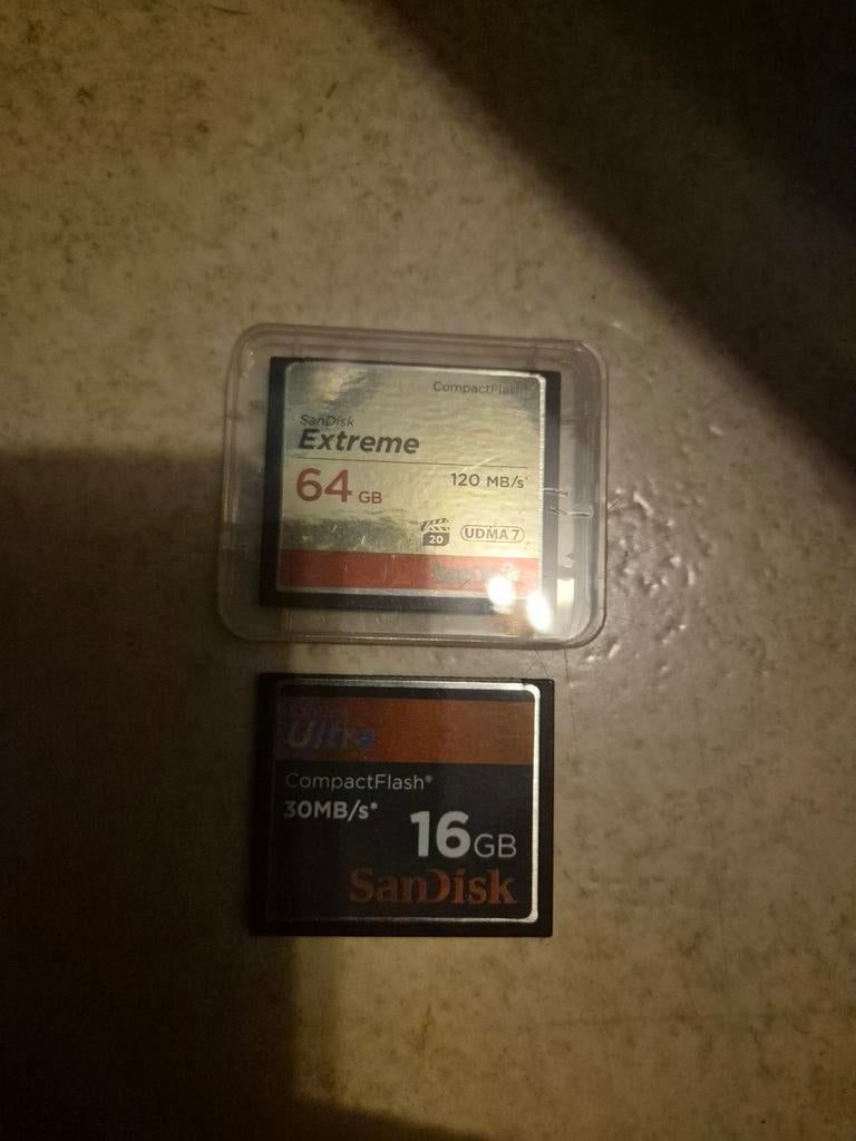 Compact flash kaarten 16 + 64 GB, Ophalen of Verzenden, Fotocamera, 64 GB