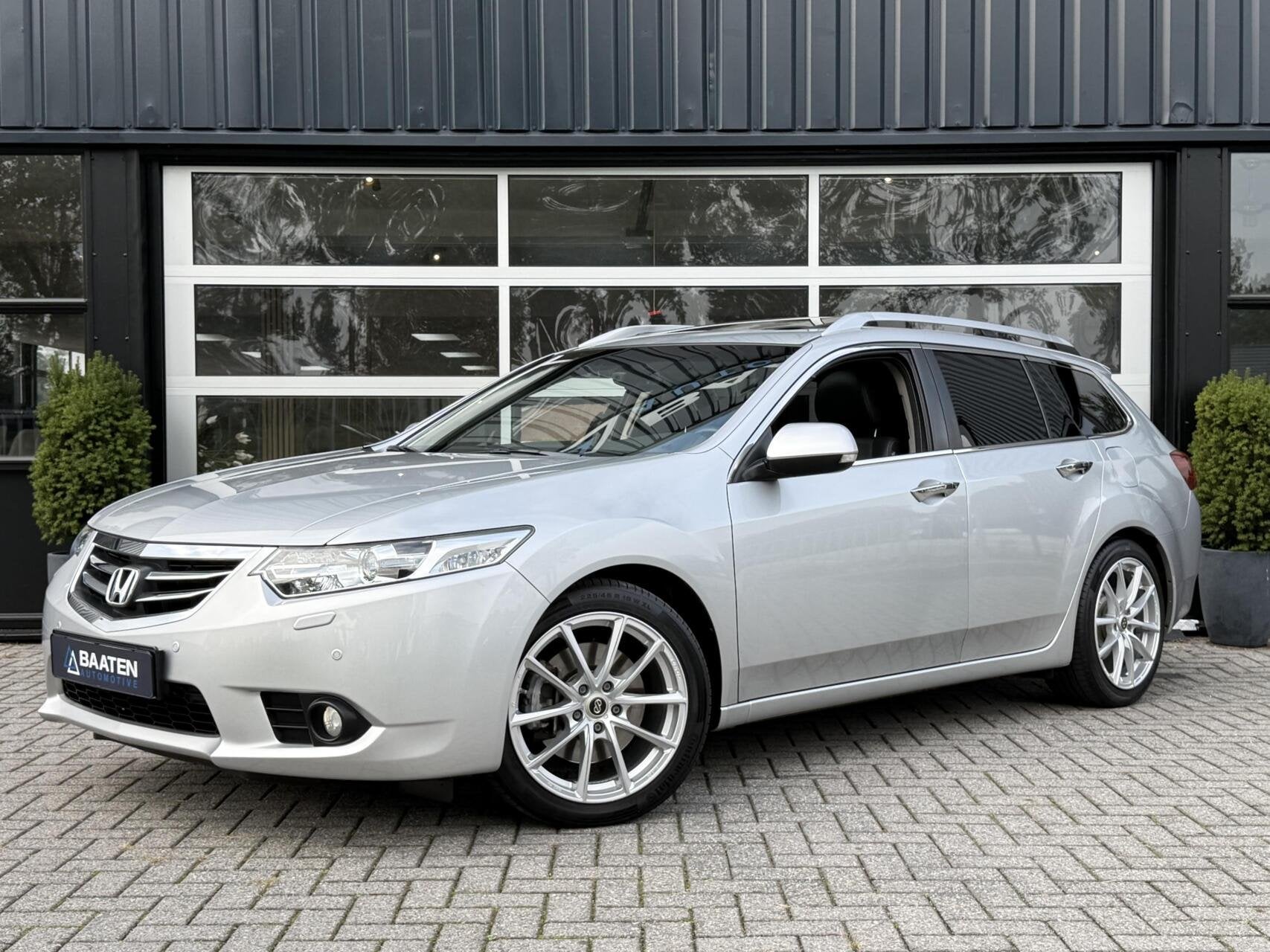 Honda Accord Tourer 2.4 Executive UNIEK |Dealer oh|Pano|Lede, Auto's, Dealer onderhouden, Zwart, Leder, 2354 cc