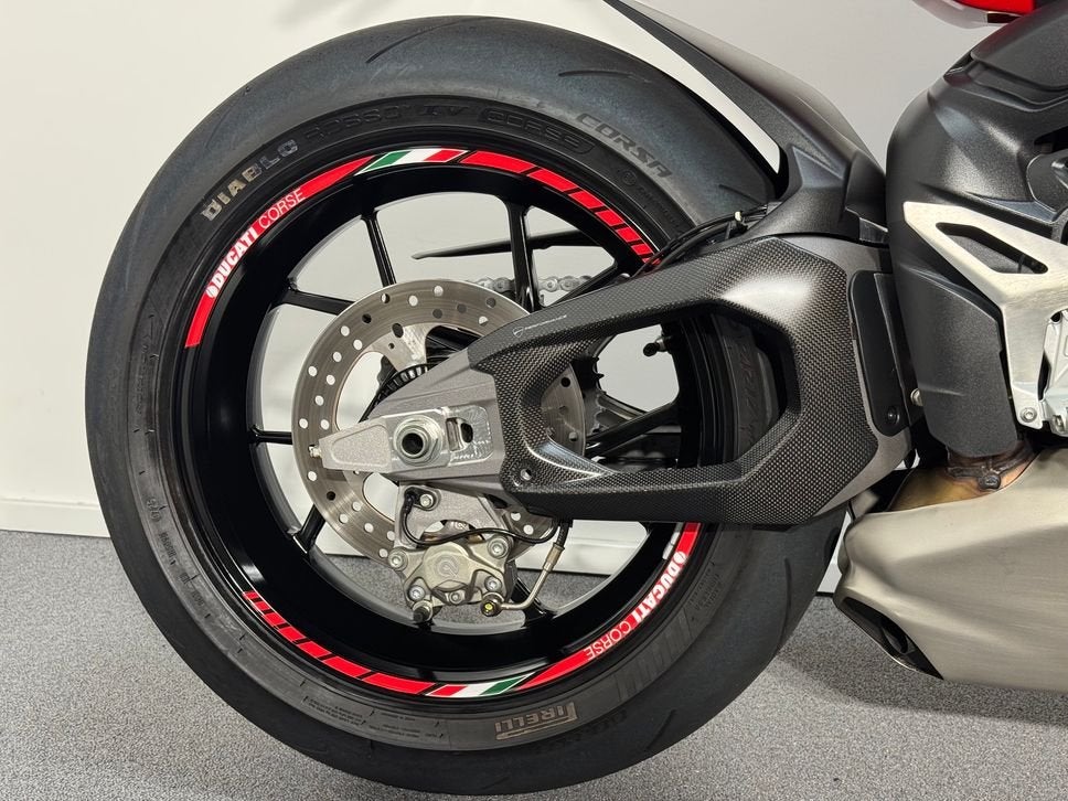 DUCATI STREETFIGHTER V4 (bj 2025), DUCATI, 4 cilinders, Bedrijf, Onbekend