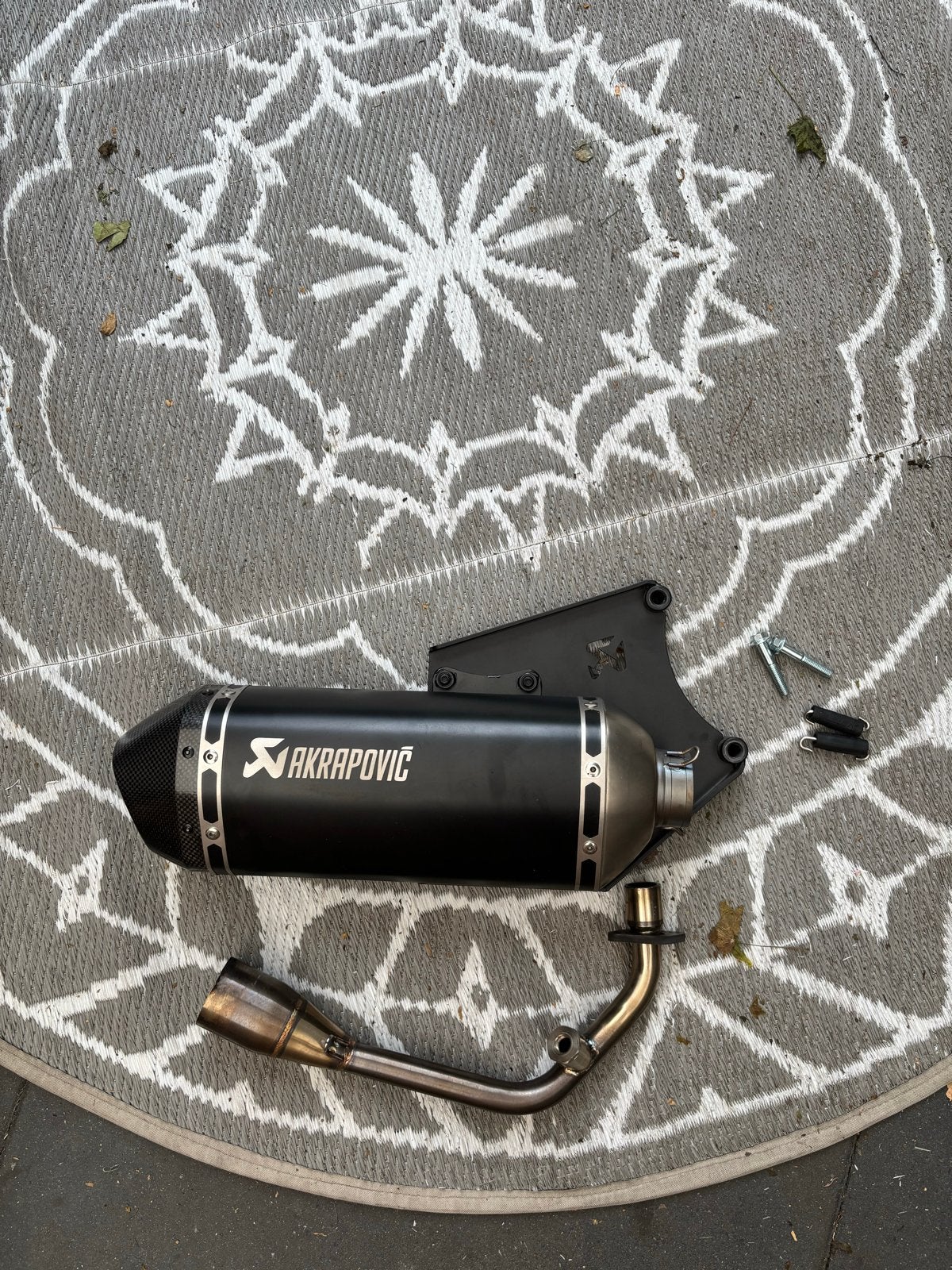 Vespa/Zip E5 Akrapovic uitlaat, Ophalen of Verzenden, Zo goed als nieuw, Uitlaat, Vespa