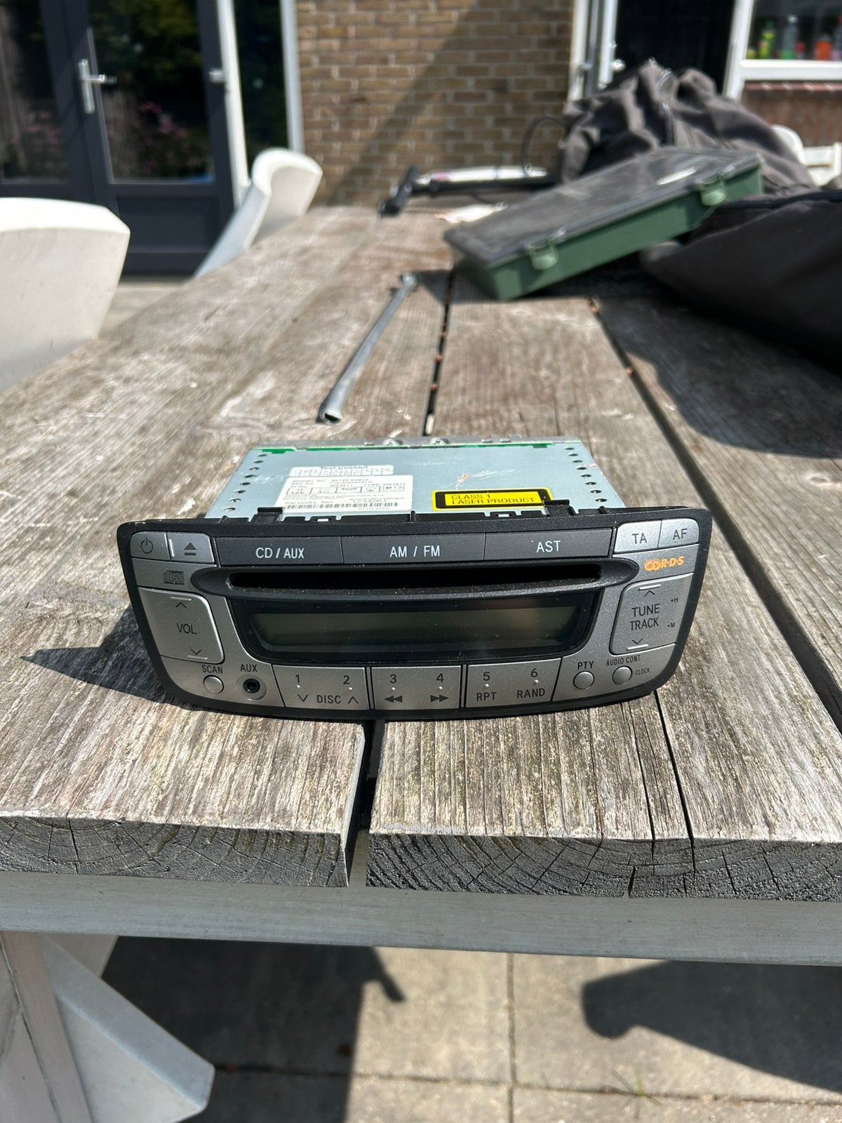Autoradio peugeot, Ophalen, Zo goed als nieuw
